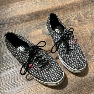 Women’s Vans, size 8. Black and white patterned.